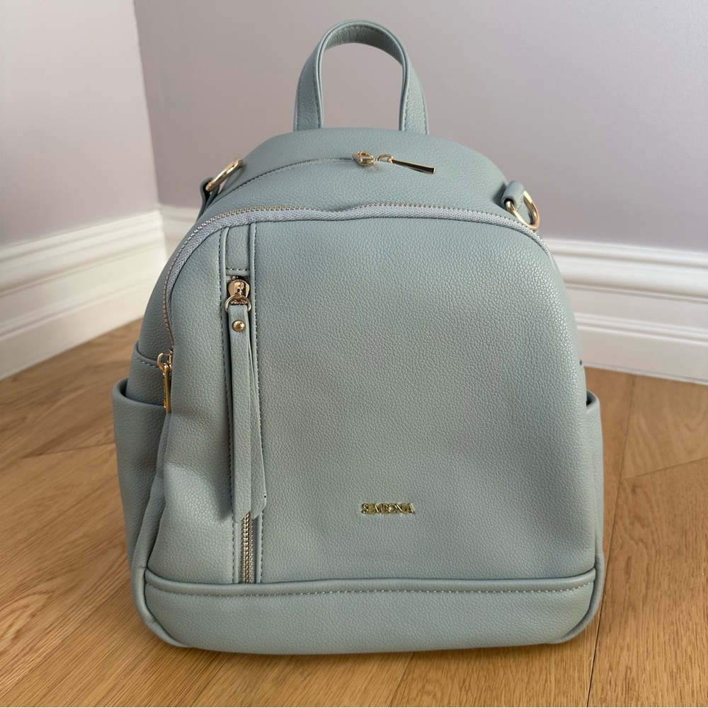 Medium Sized Backpack - Picture 9 of 9